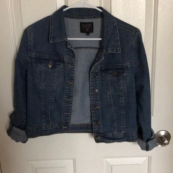 Love Jackets & Blazers - Crop Denim Jacket 🔥